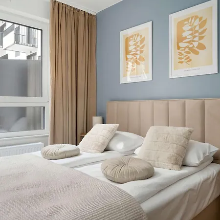 Nowoczesny Z Tarasem I Parkingiem By Renters Wroclaw