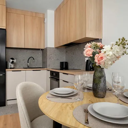 Nowoczesny Z Tarasem I Parkingiem By Renters *