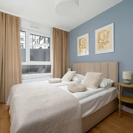 Apartment Nowoczesny Z Tarasem I Parkingiem By Renters *