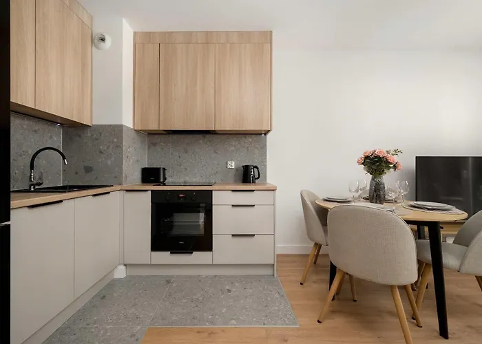 Apartment Nowoczesny Z Tarasem I Parkingiem By Renters *