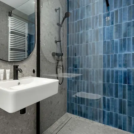 Nowoczesny Z Tarasem I Parkingiem By Renters 公寓